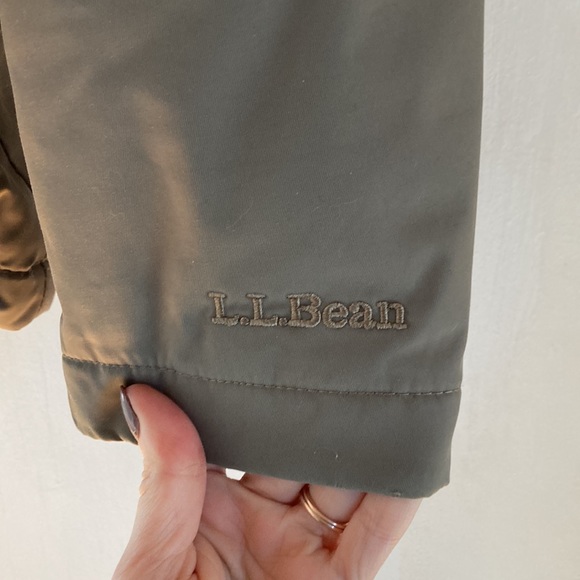 Tan L.L.Bean winter jacket xs regular - Picture 2 of 4